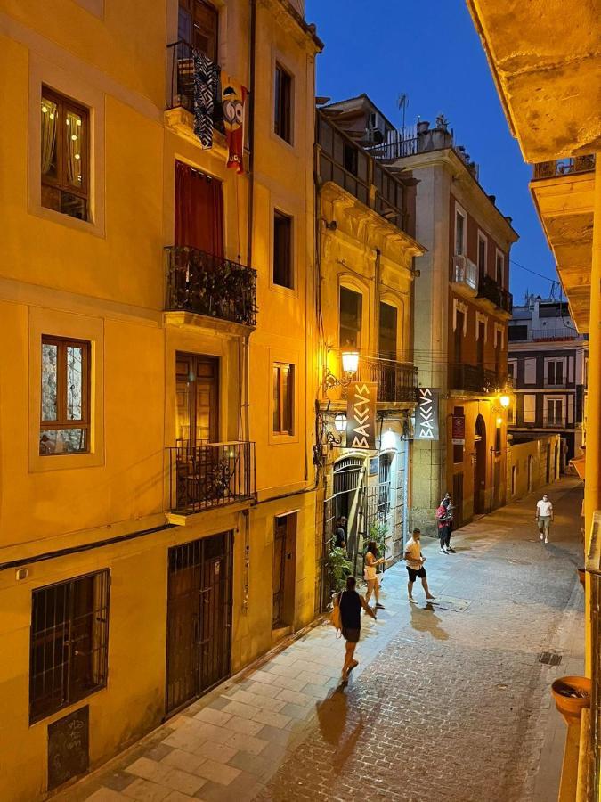 Piso Casco Historico Alicante Exterior foto